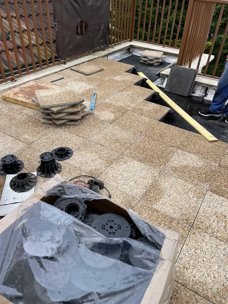 Isolation des combles Yerres avec pose de dalle sur laine de verre